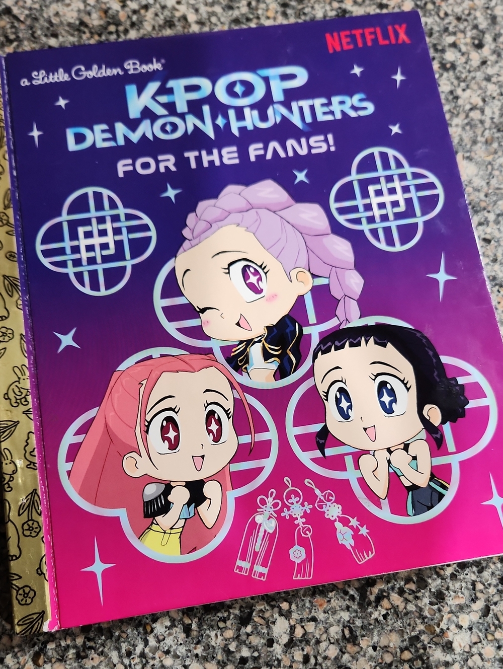 K-POP Demon Hunters Book